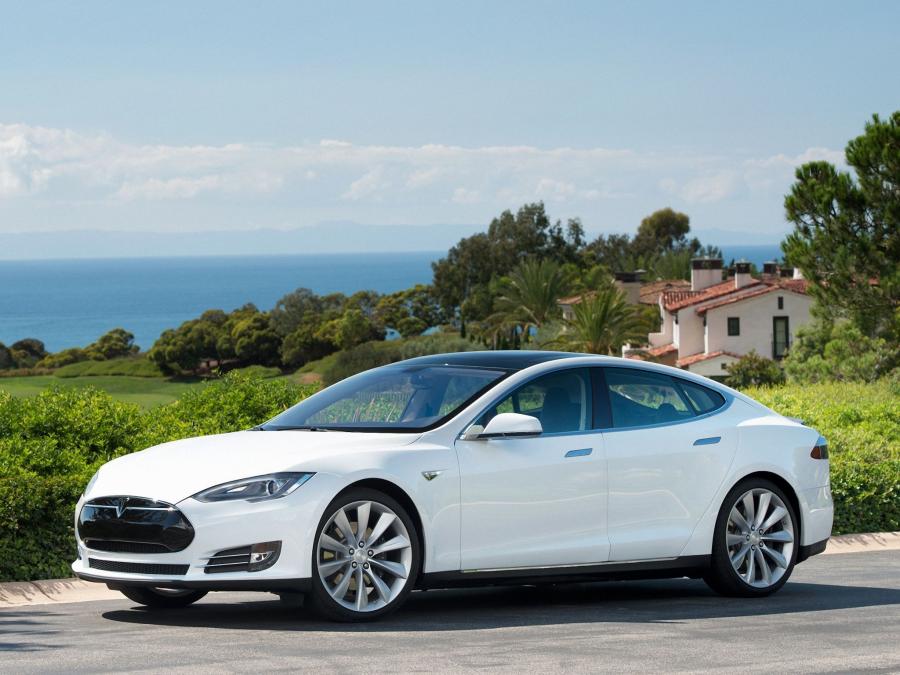  Tesla Model S 2012 года  (фото 5 из 88)